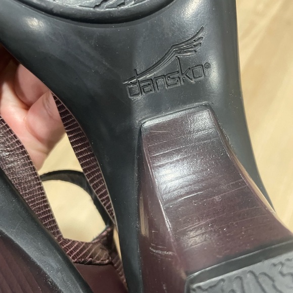 Dansko ankle strap shoes perfect condition sz 12 - Picture 7 of 8